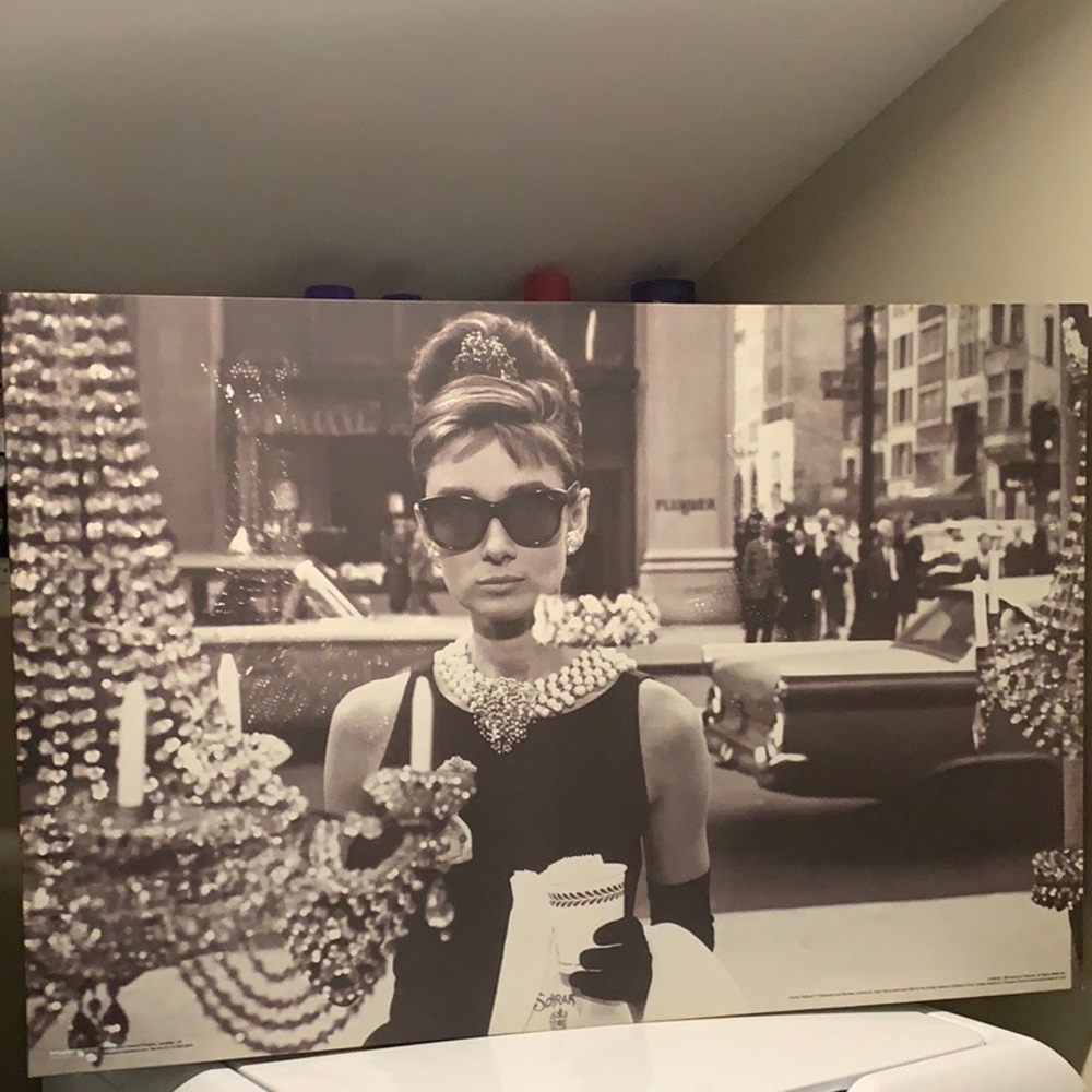 Audrey Hepburn Breakfast At Tiffany's